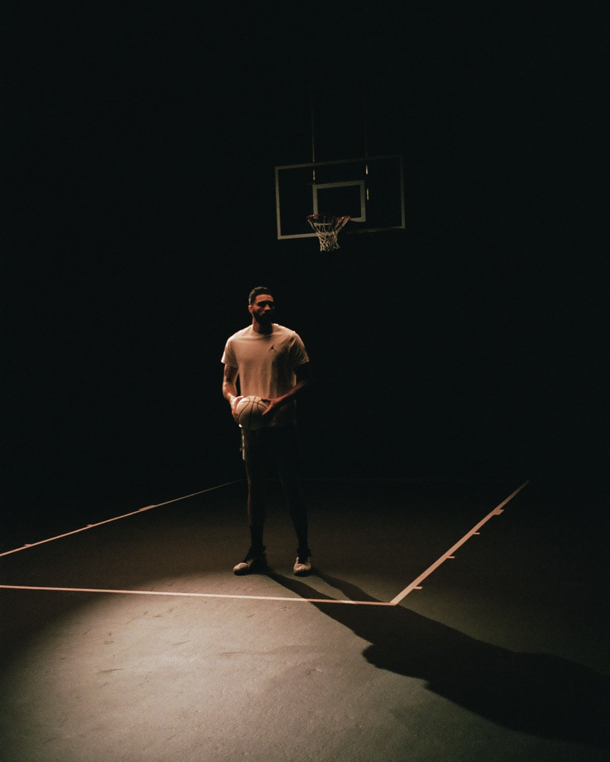Jayson Tatum under the hoop